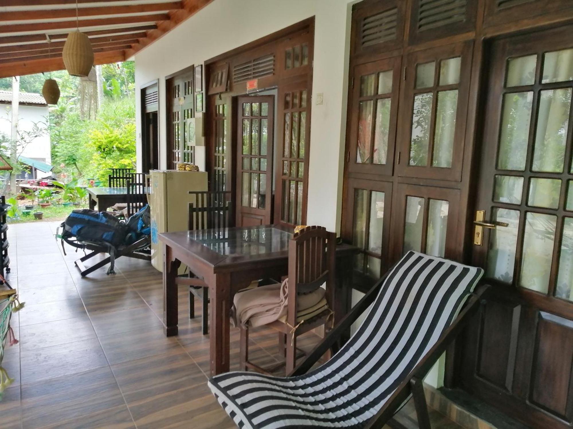 Inn Eden Paradise