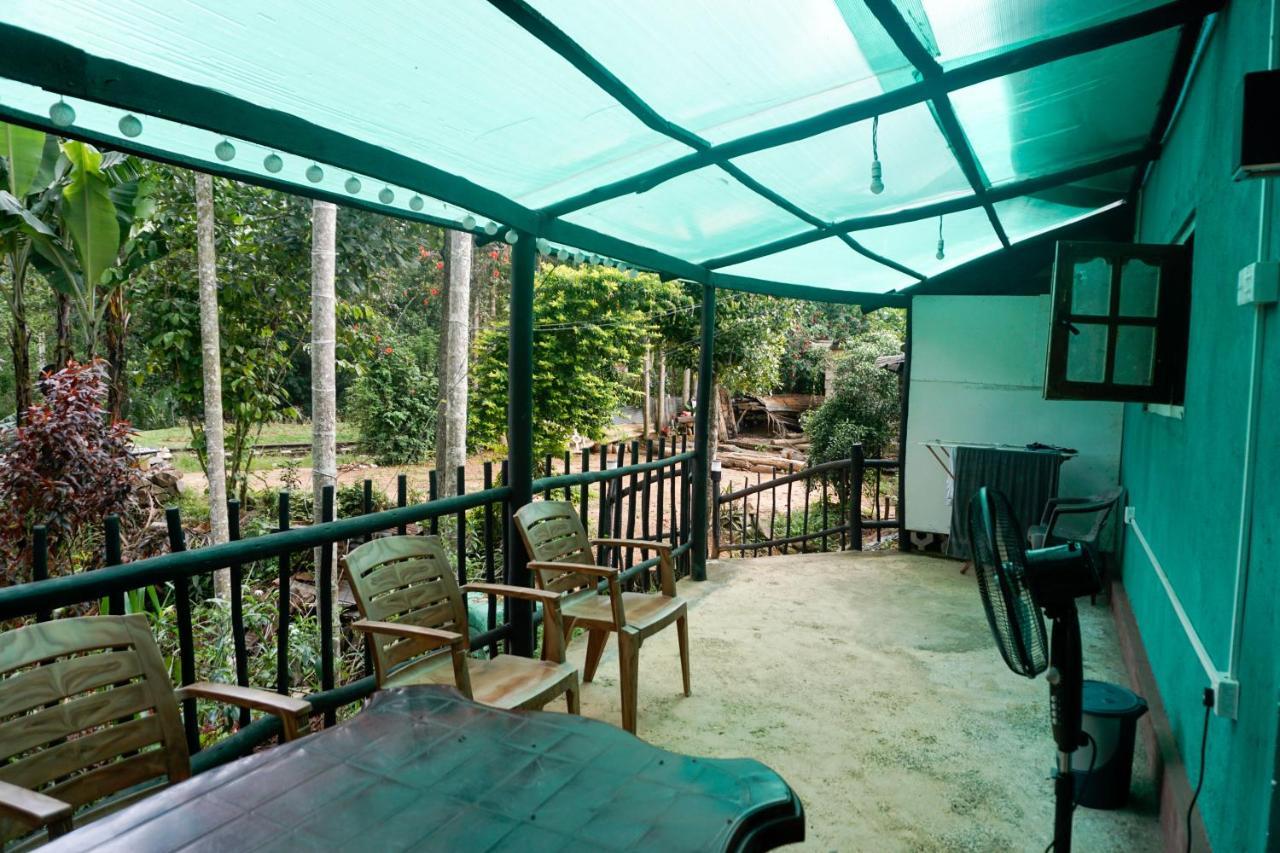 Sleep Cheap Hostel Ella