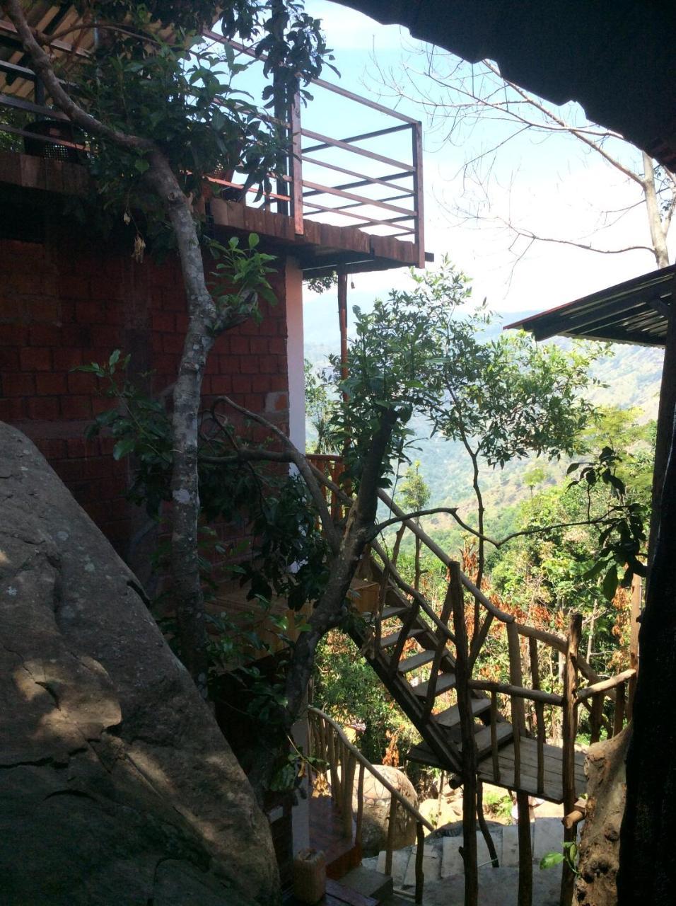 Ella Camping Resort Hostel *