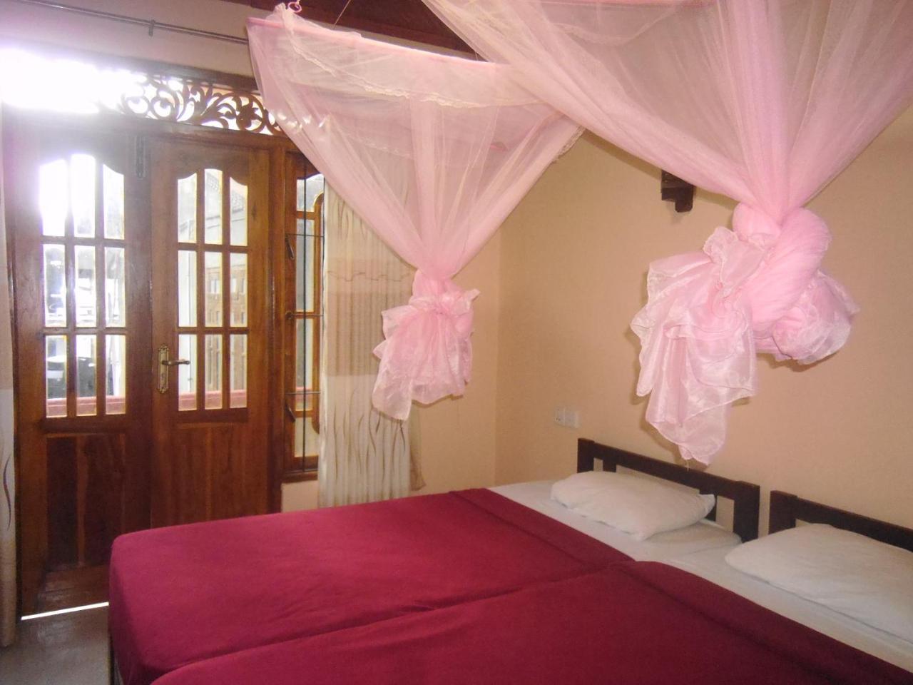 Jasmine Garden Inn