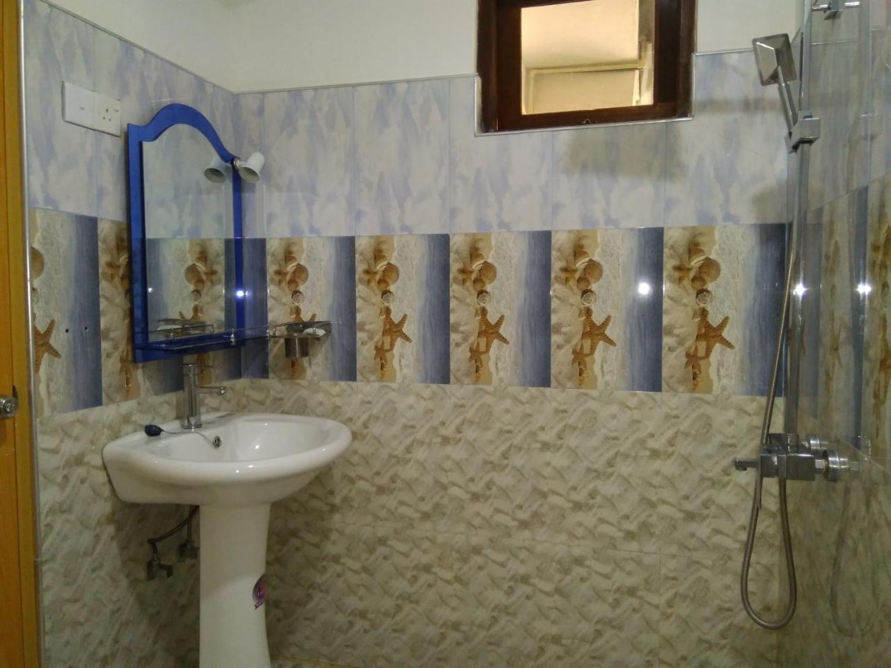 River Forest Nest Homestay *