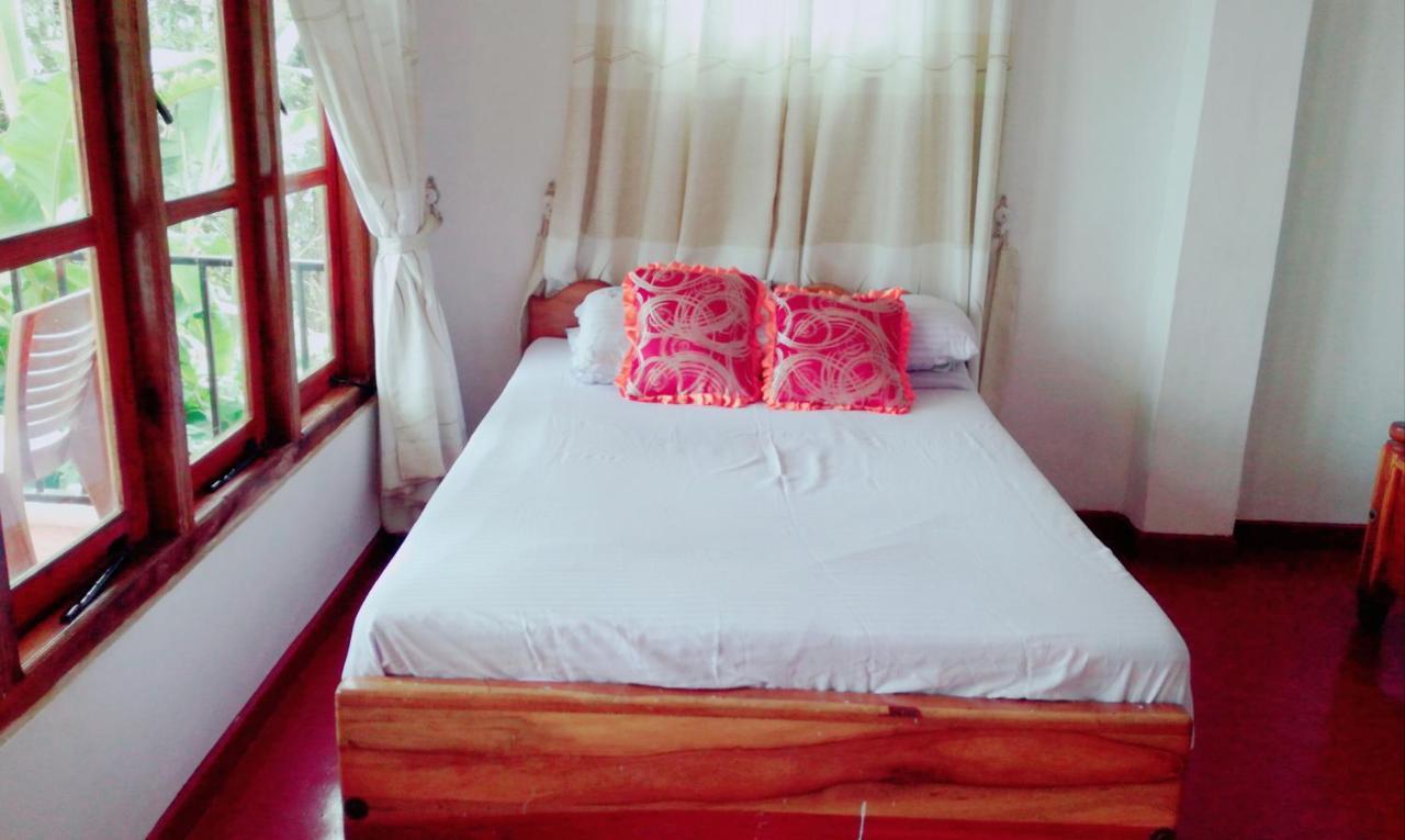 Broad View Homestay *
