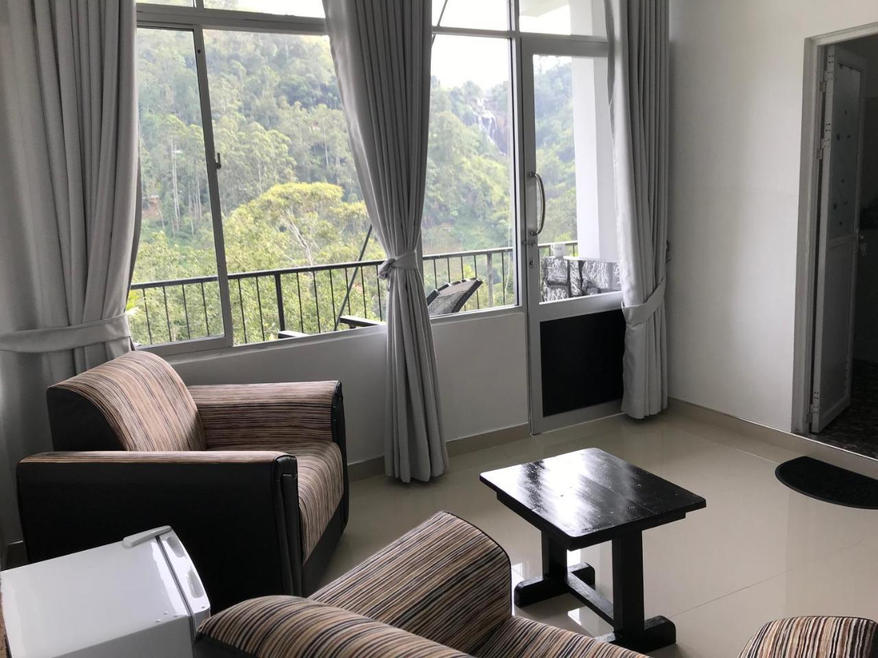 Guest house Rawana View