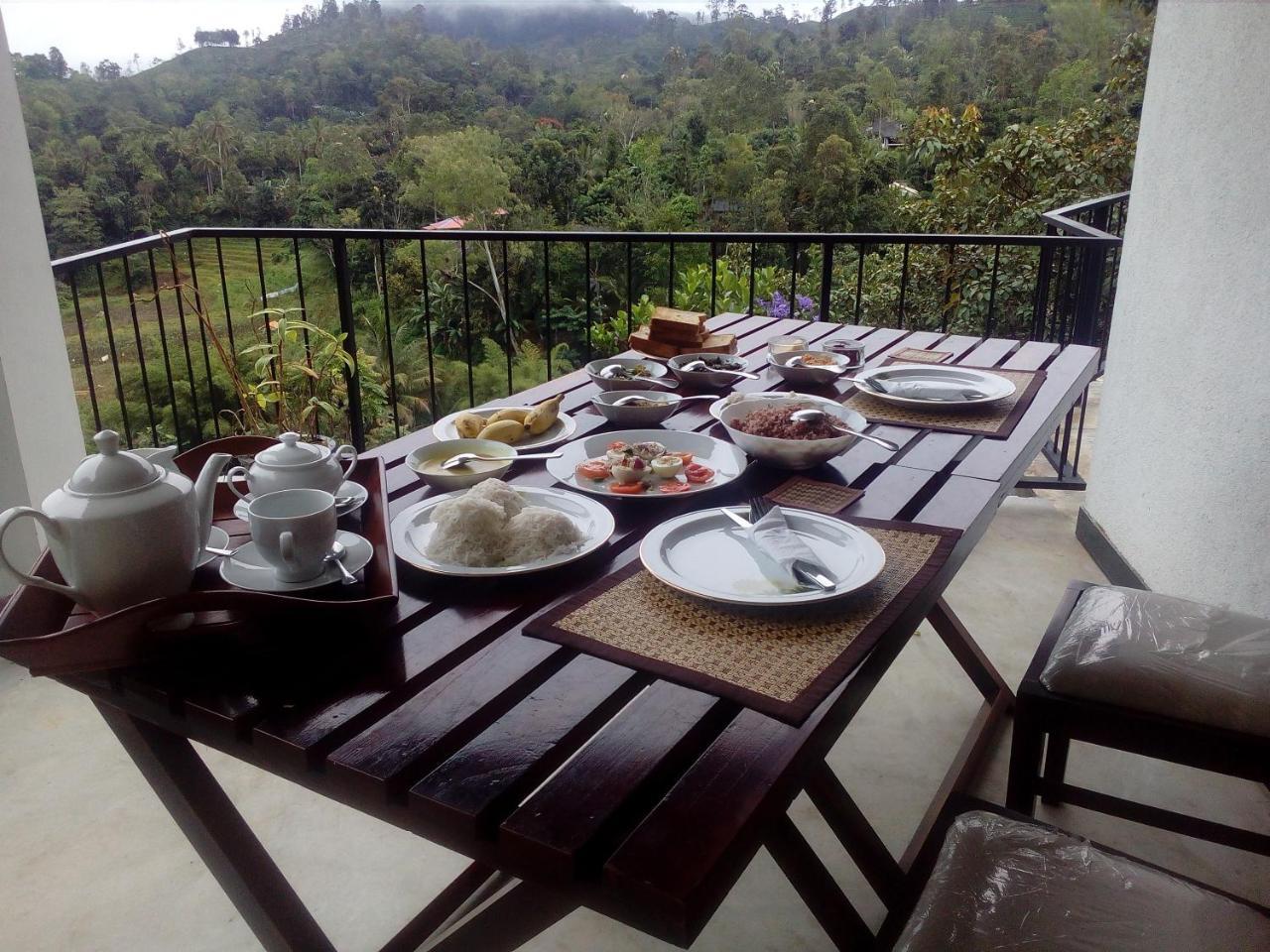 Paramount Homestay