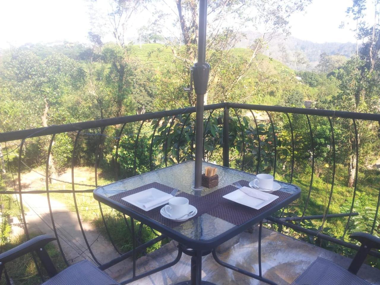Slon White Elephant Bed & Breakfast Ella