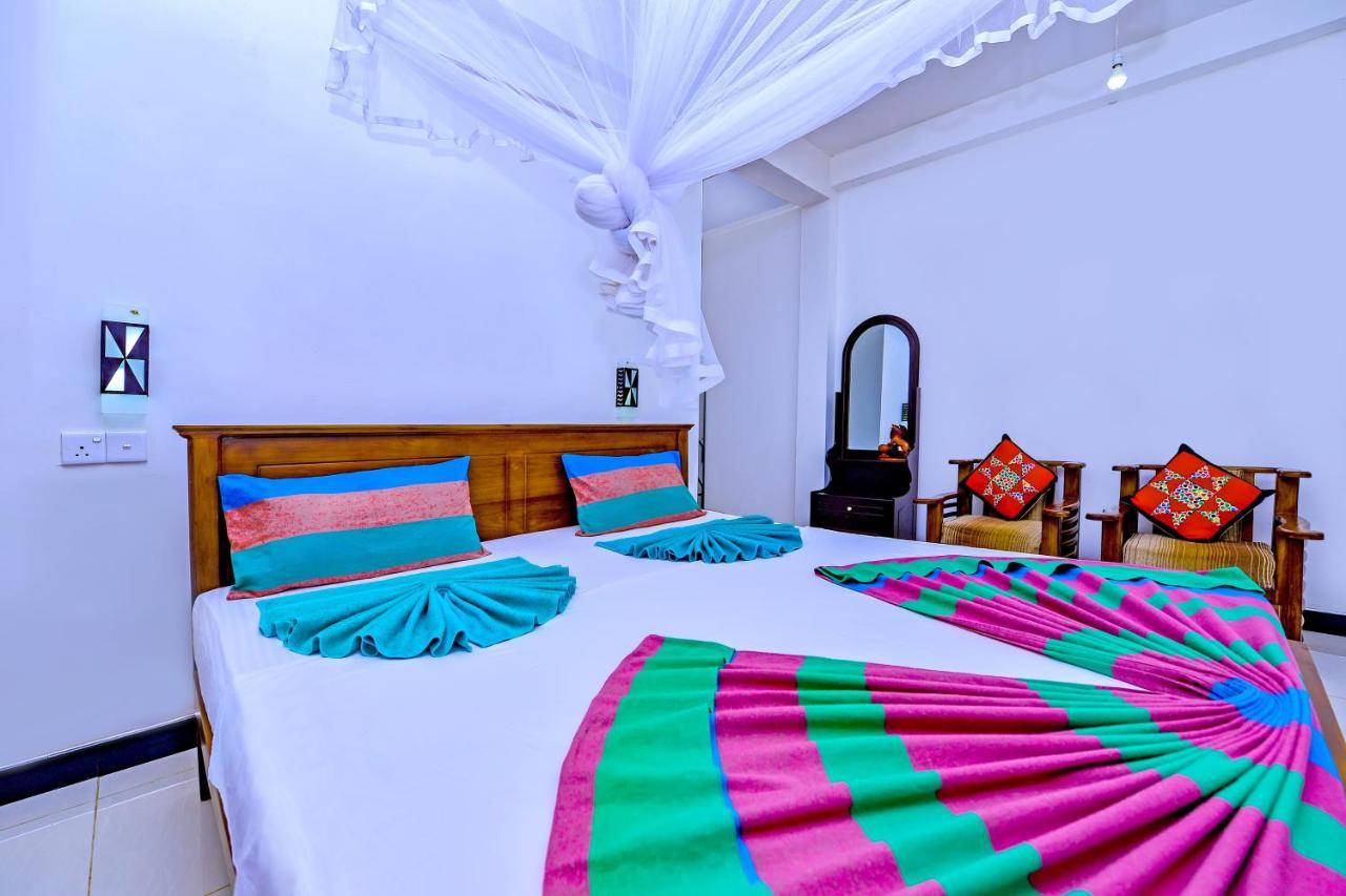 Dimuthu Bed & Breakfast 3*