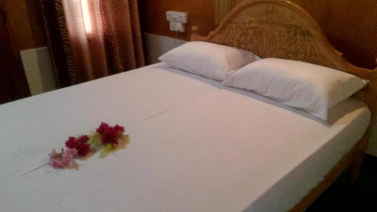 Farmer Village Hotel 3*
