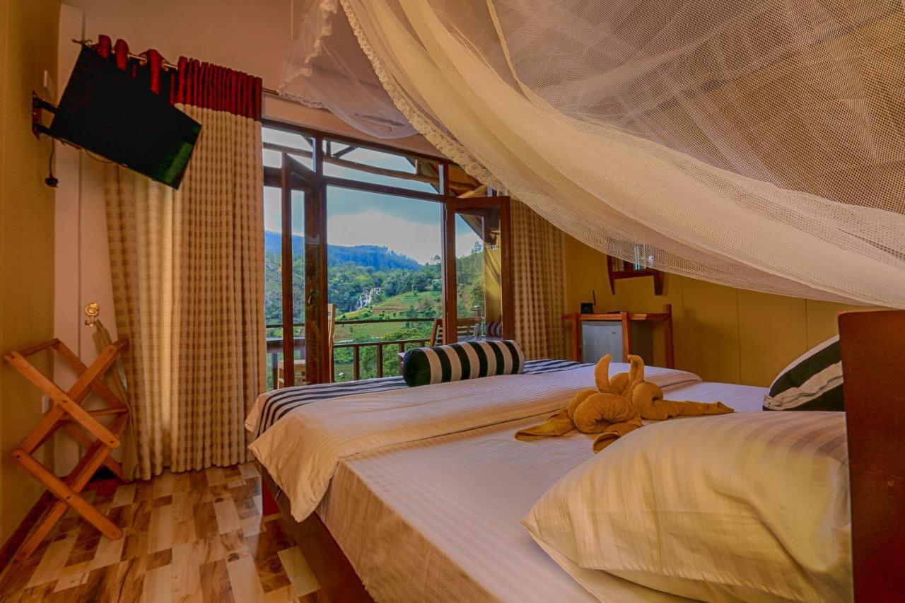 Bed & Breakfast 100 View