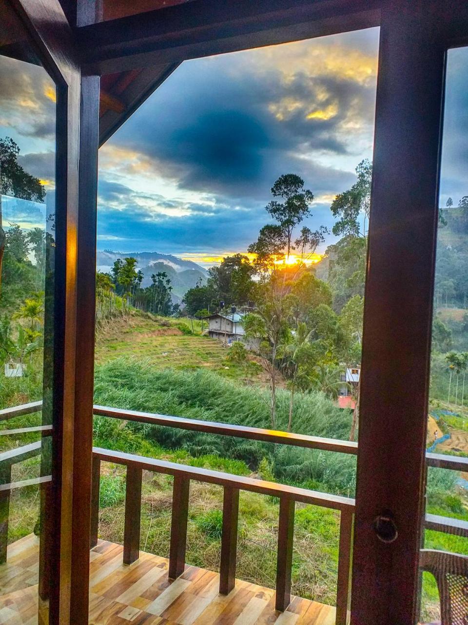 Bed & Breakfast 100 View *
