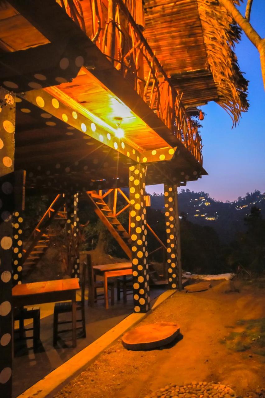 Bed & Breakfast The Winsome & Tree House