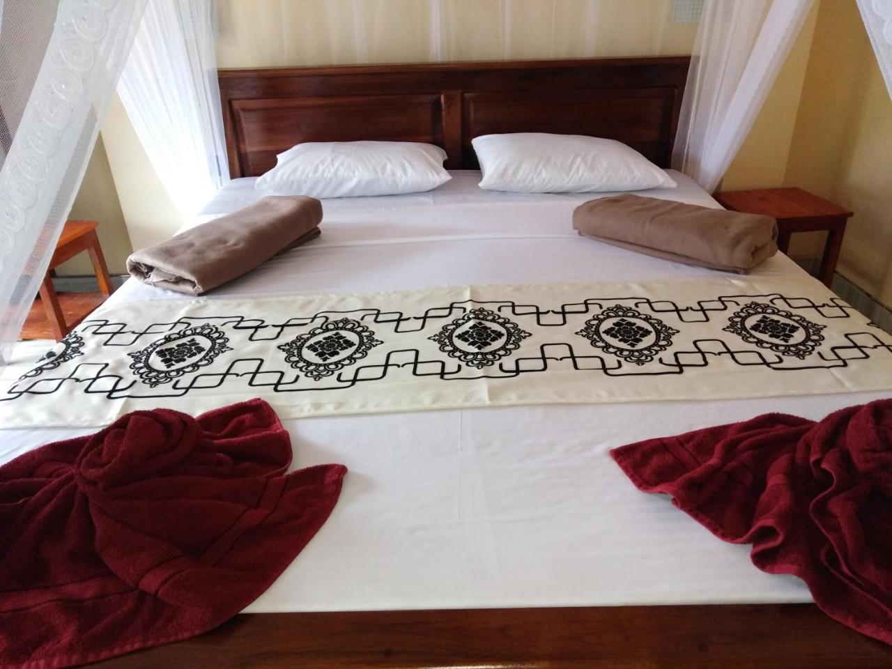 Jade Rest Bed & Breakfast Ella