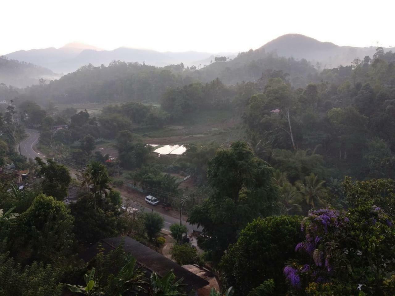 Homestay Paramount Ella