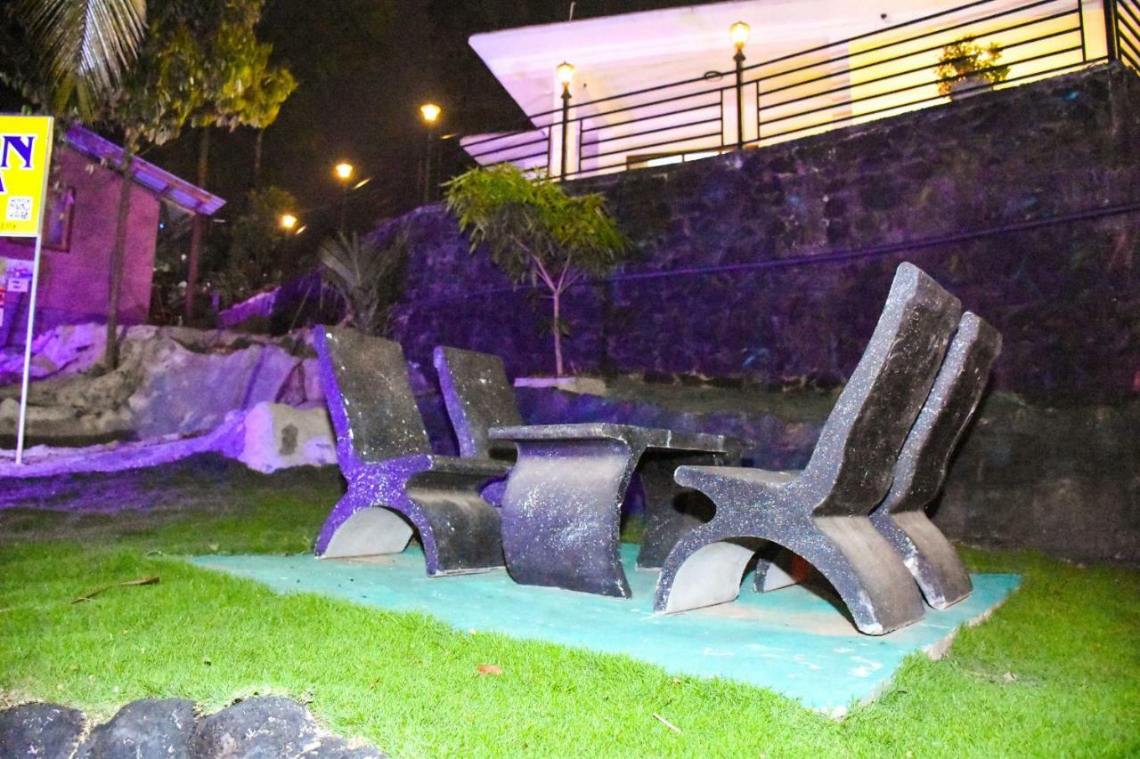 Samren Villa *