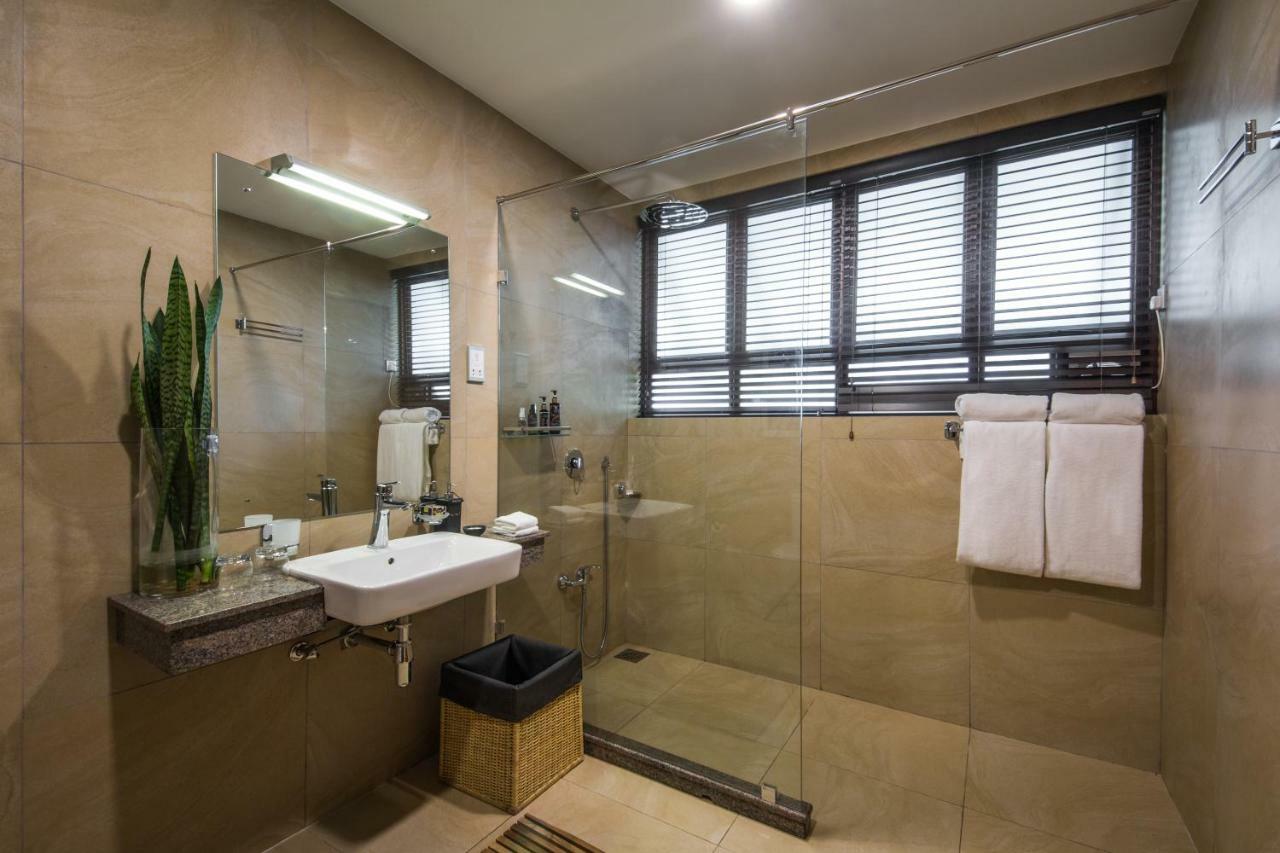 Anasa Wellness Ella