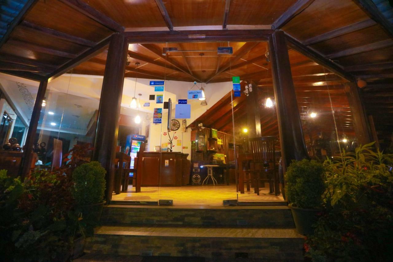 Flower Garden Hotel 4*
