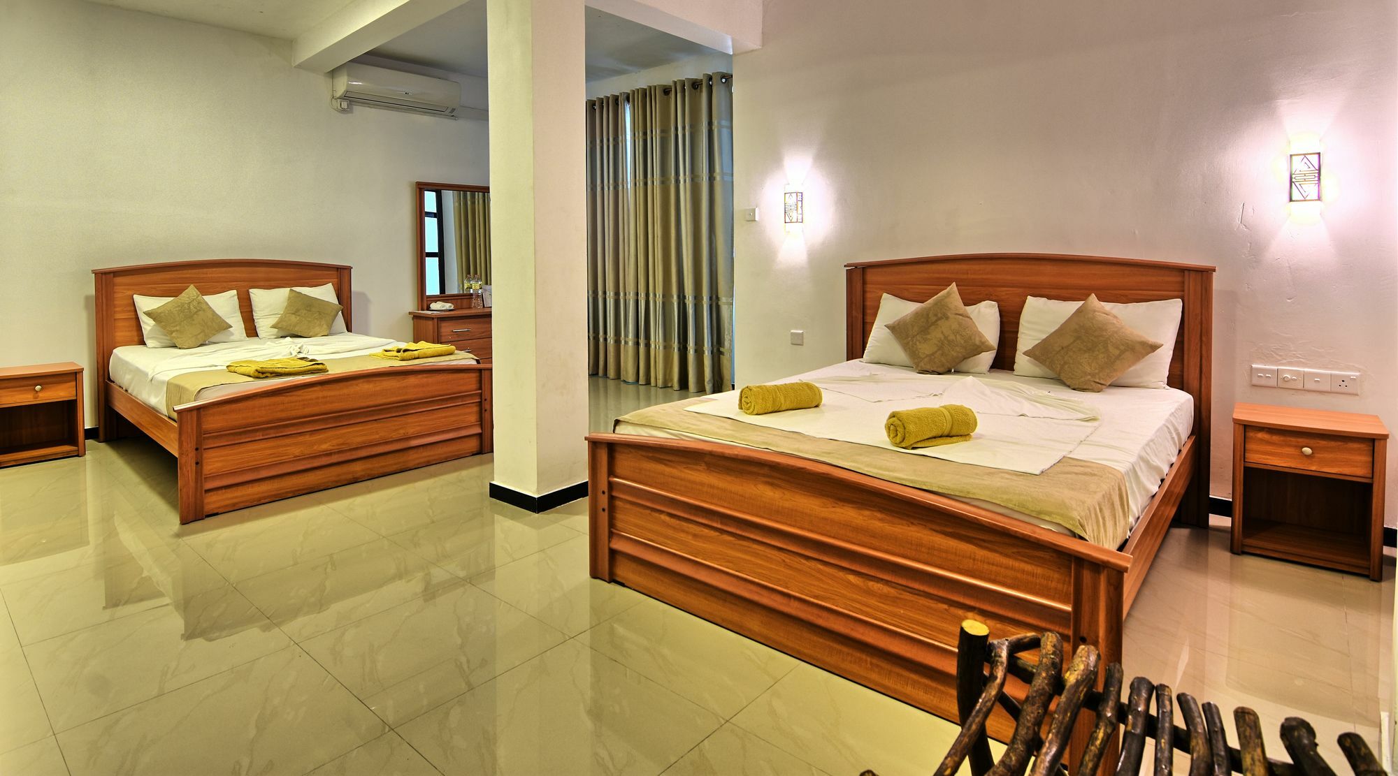 Oak Ray La Breeze Hotel