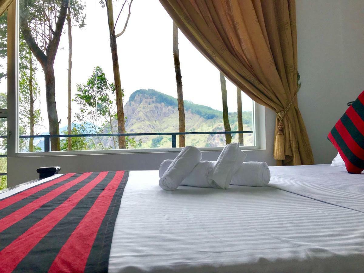 Shades Hotel 2*