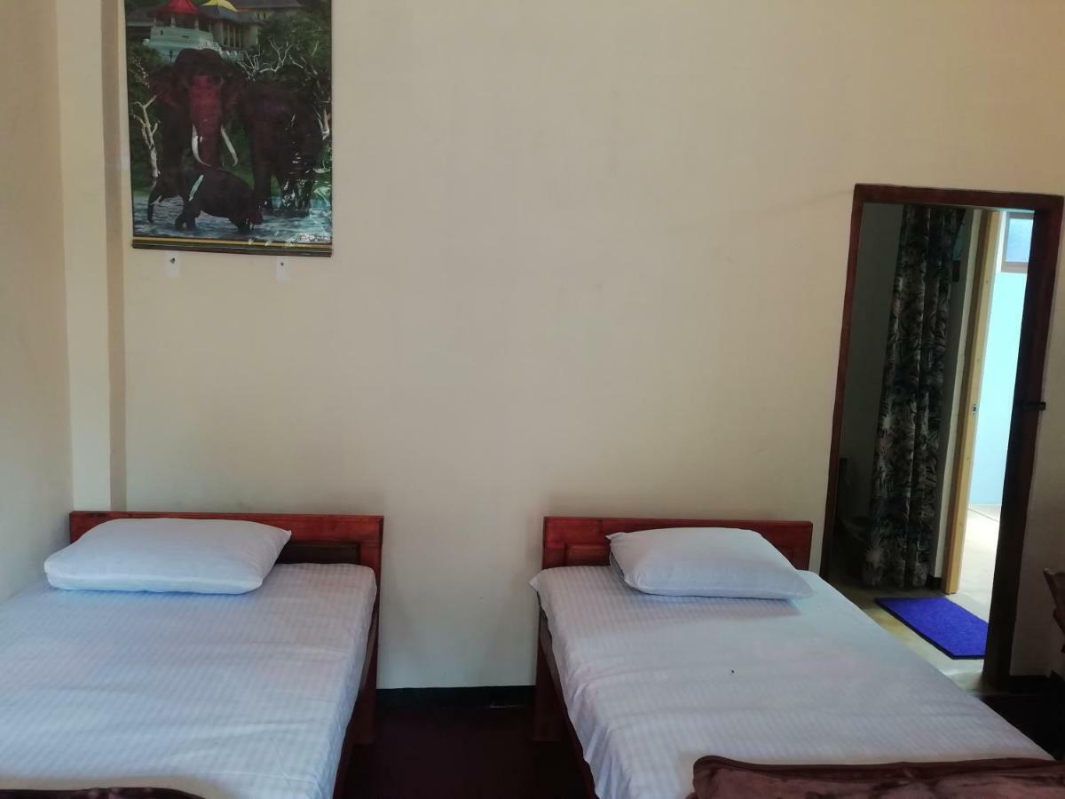 Hello Super Hostel *