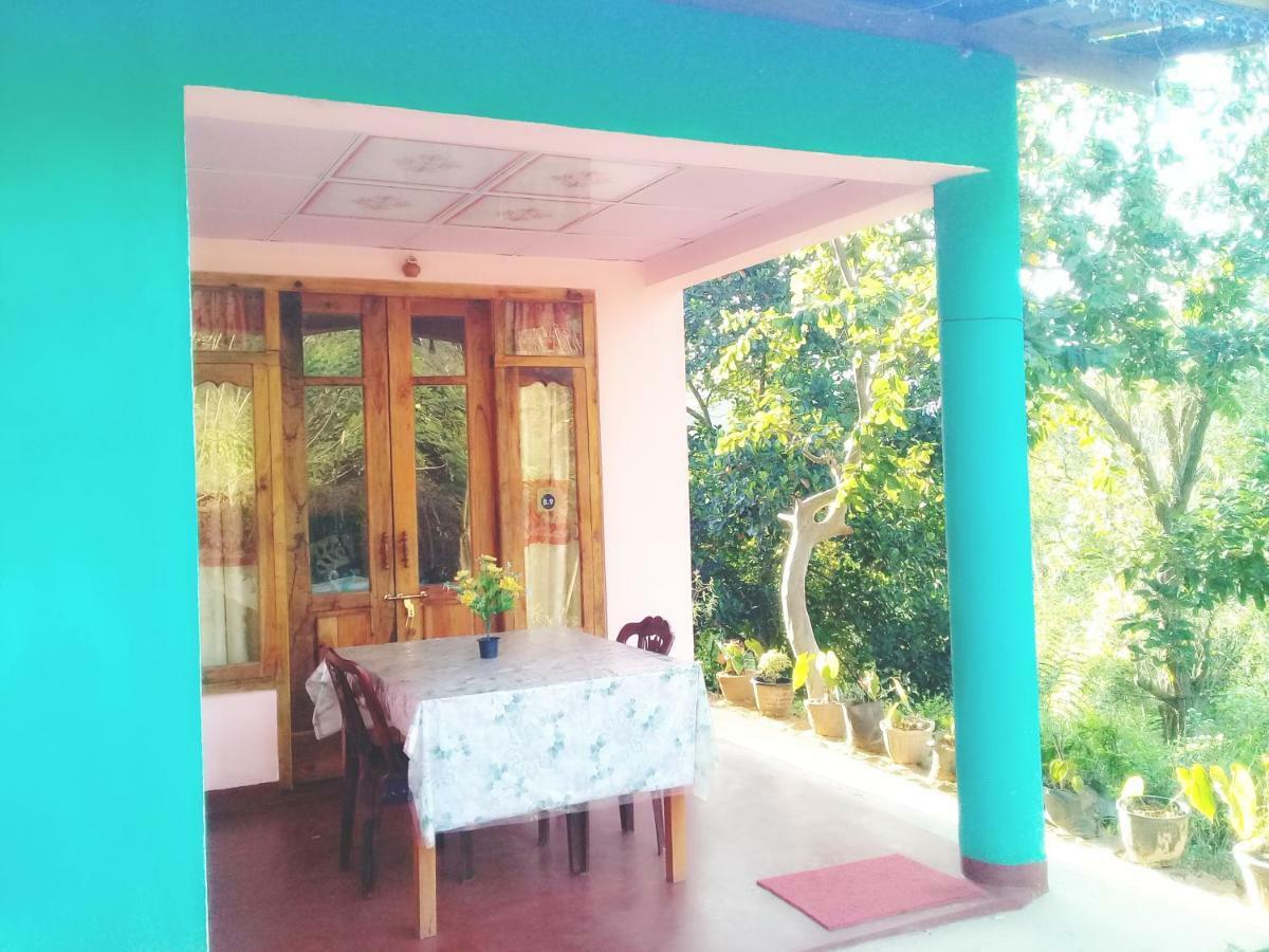 Summer Lesser Villa Ella