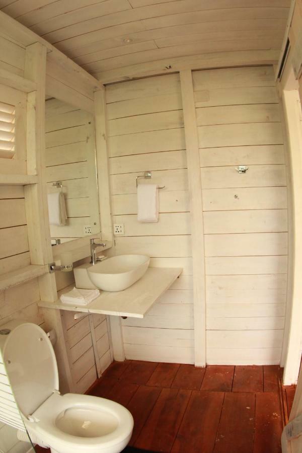 The Hideoutella Wood Cabins *