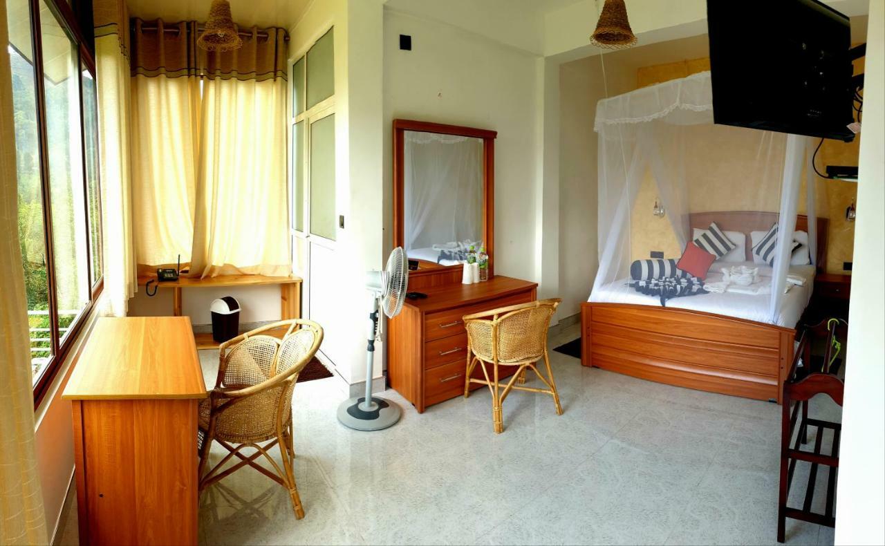 Hotel Ella's Edge