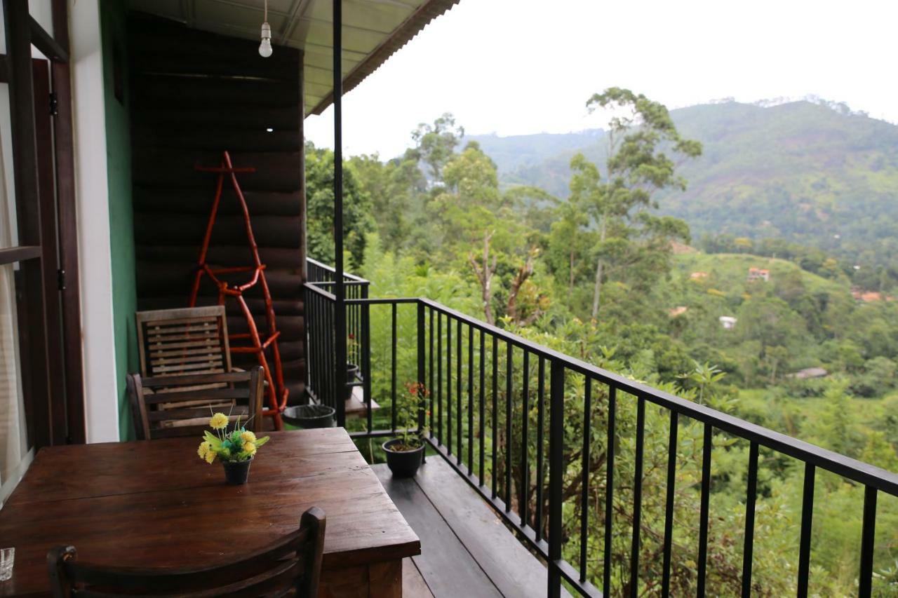 Homestay Lushy *