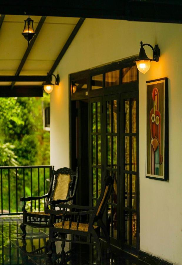 Hotel Forest Paradise *