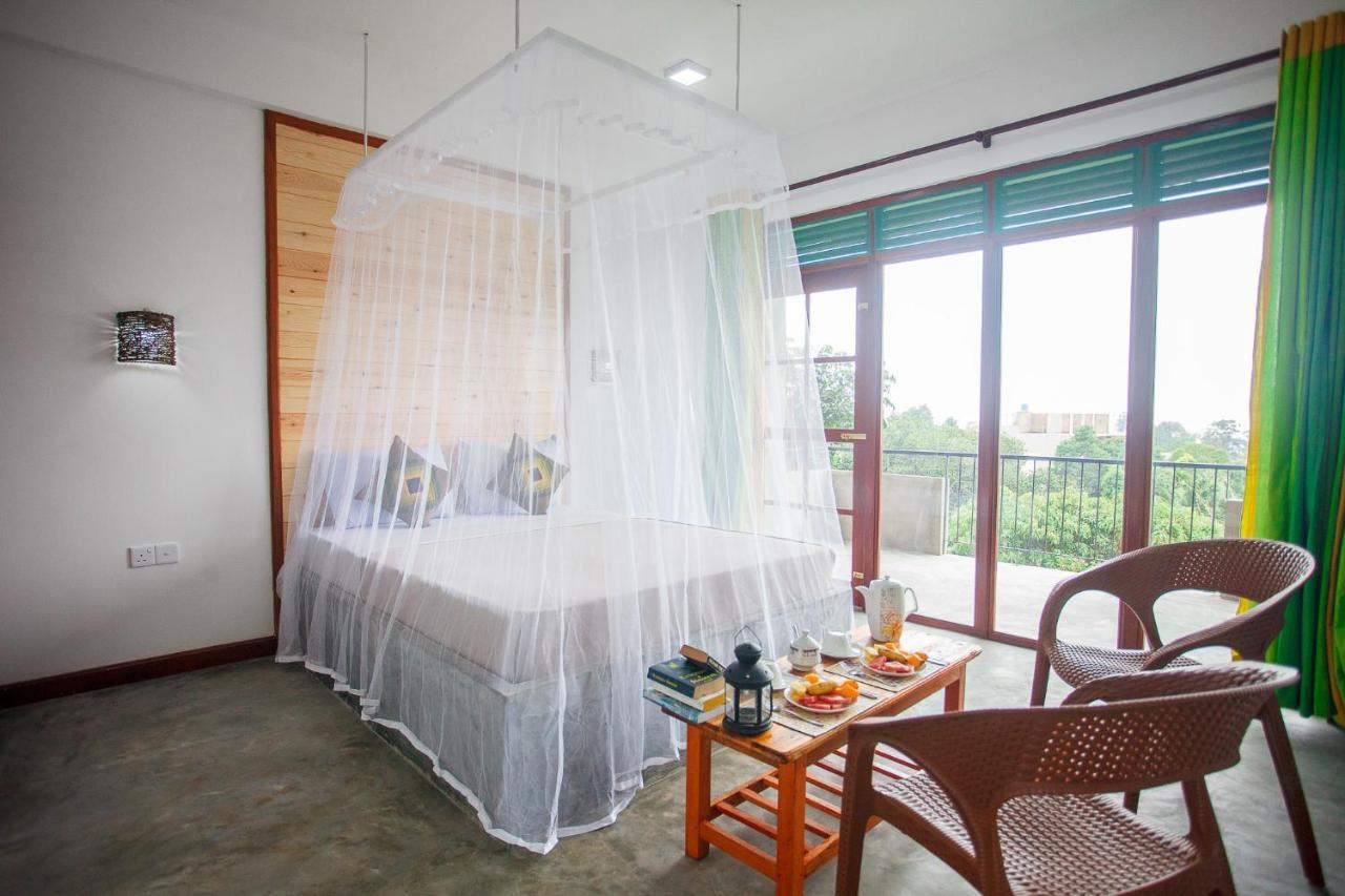 Inn Rawana Den Ella
