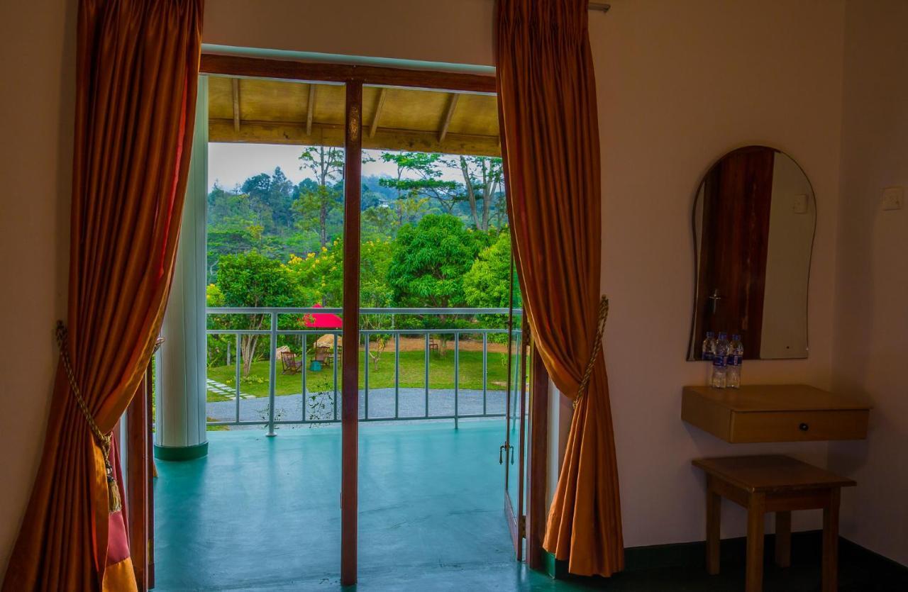 Hotel Hideaway Trails By Chaarya Ella