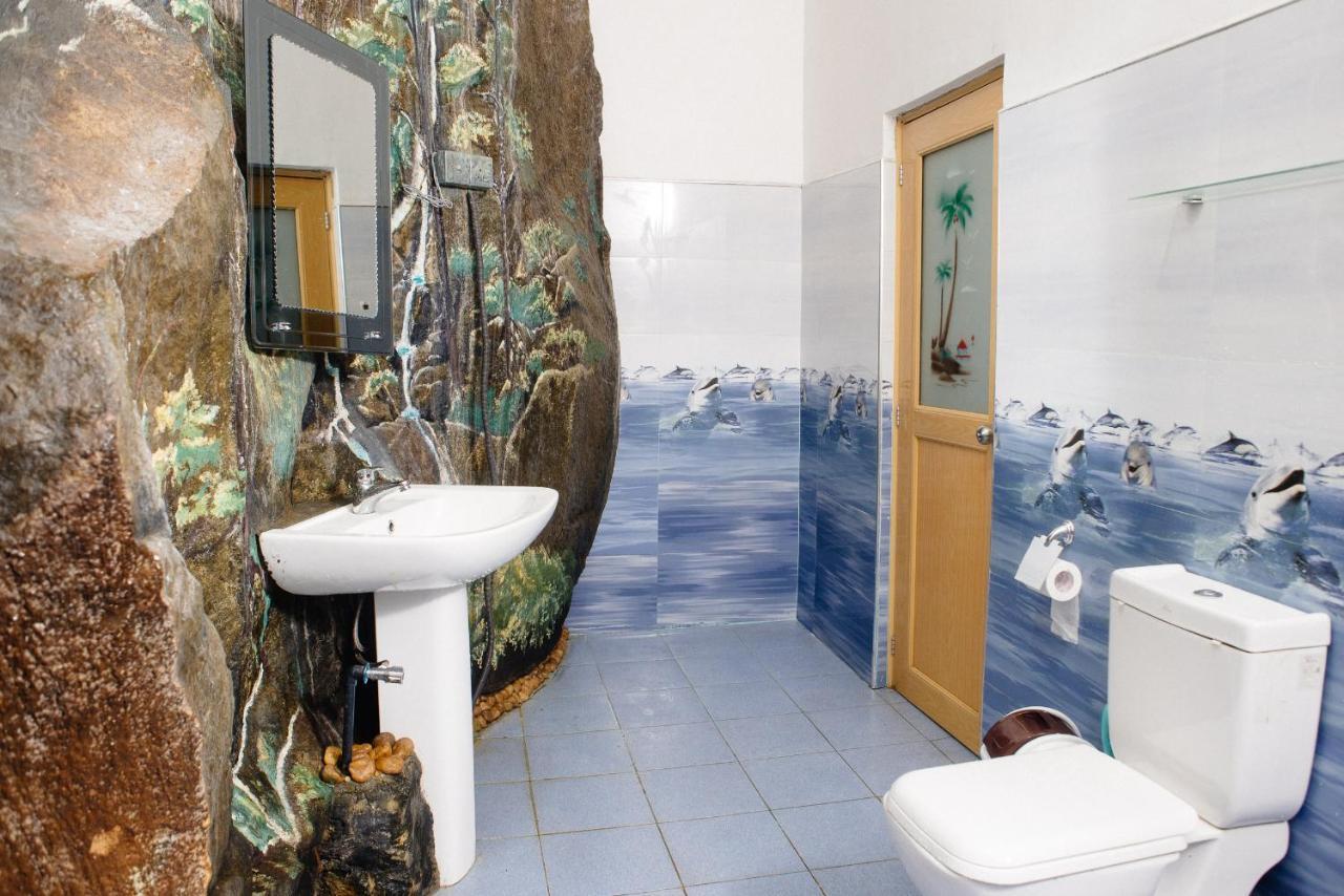 River House 3*