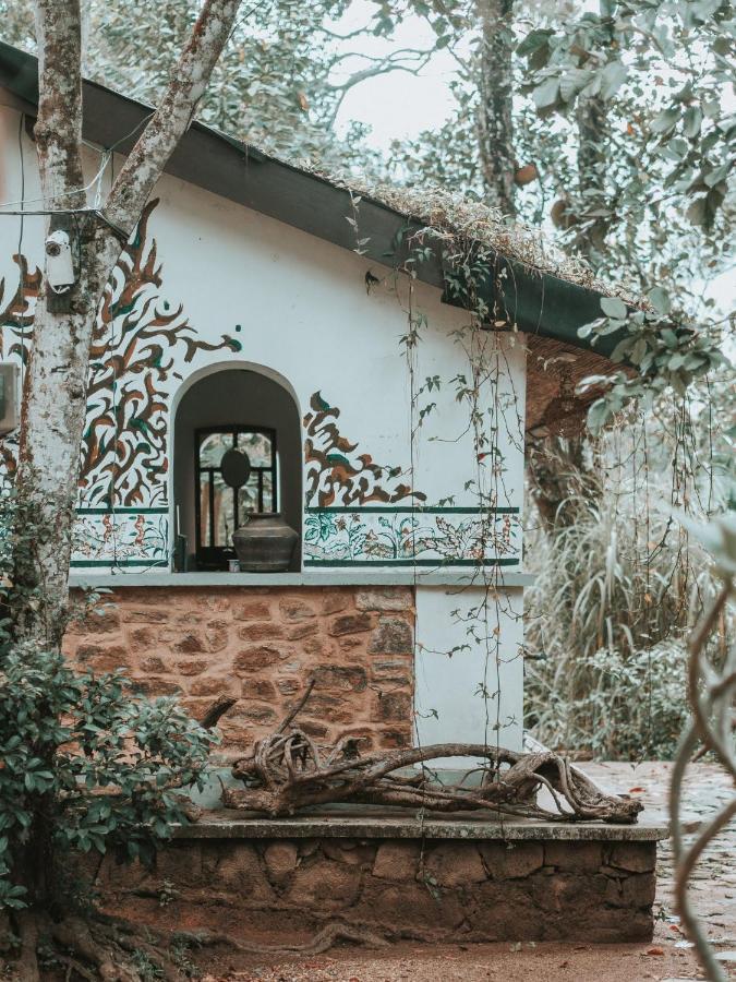 Arawe Retreat *