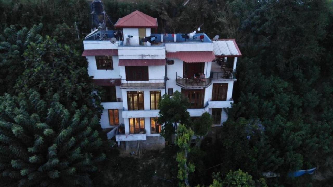 Paramount Homestay